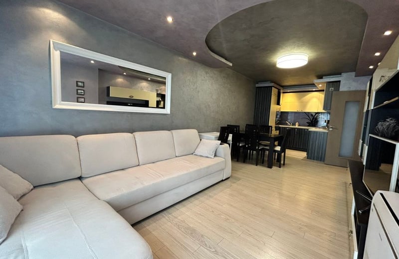 Vermietung einer komfortablen 2-Zimmer-Wohnung, Stadtteil Levski, Varna, Bulgarien